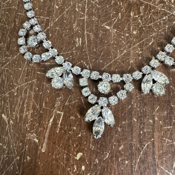Vintage MCM Retro clear rhinestone faux diamond formal necklace hook closure - Picture 4 of 4